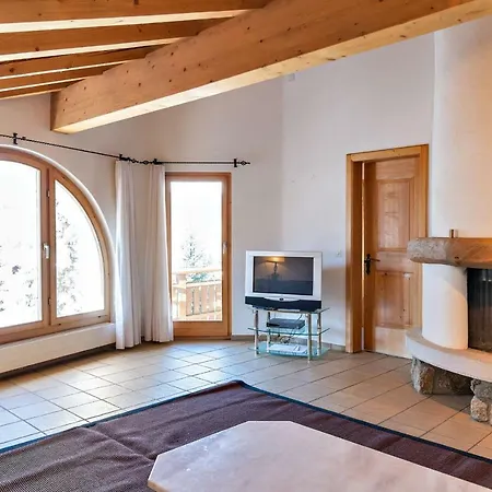 Ferienhaus Chesa Papaver 2 *